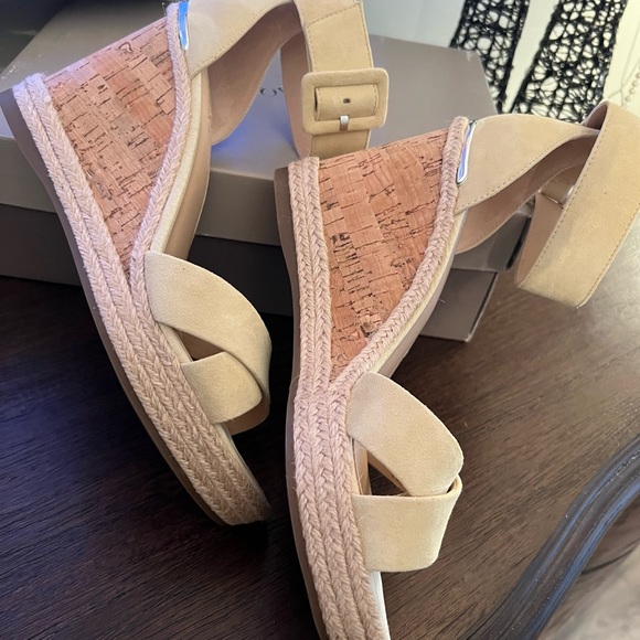 FrancoSarto Shoes - Picture 3 of 5